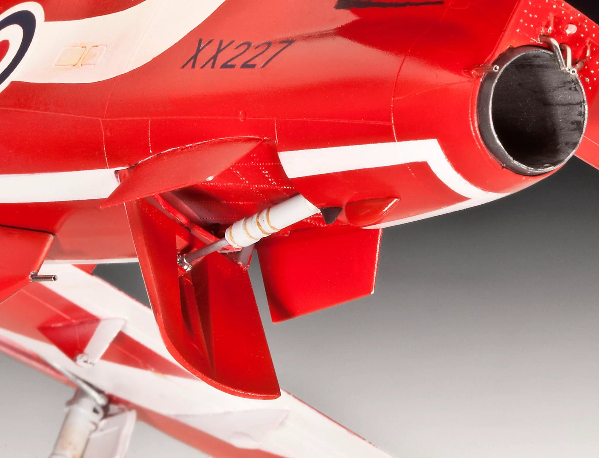 Revell - 04284 - BAe Hawk T.1A ‘Red Arrows’ - painted model