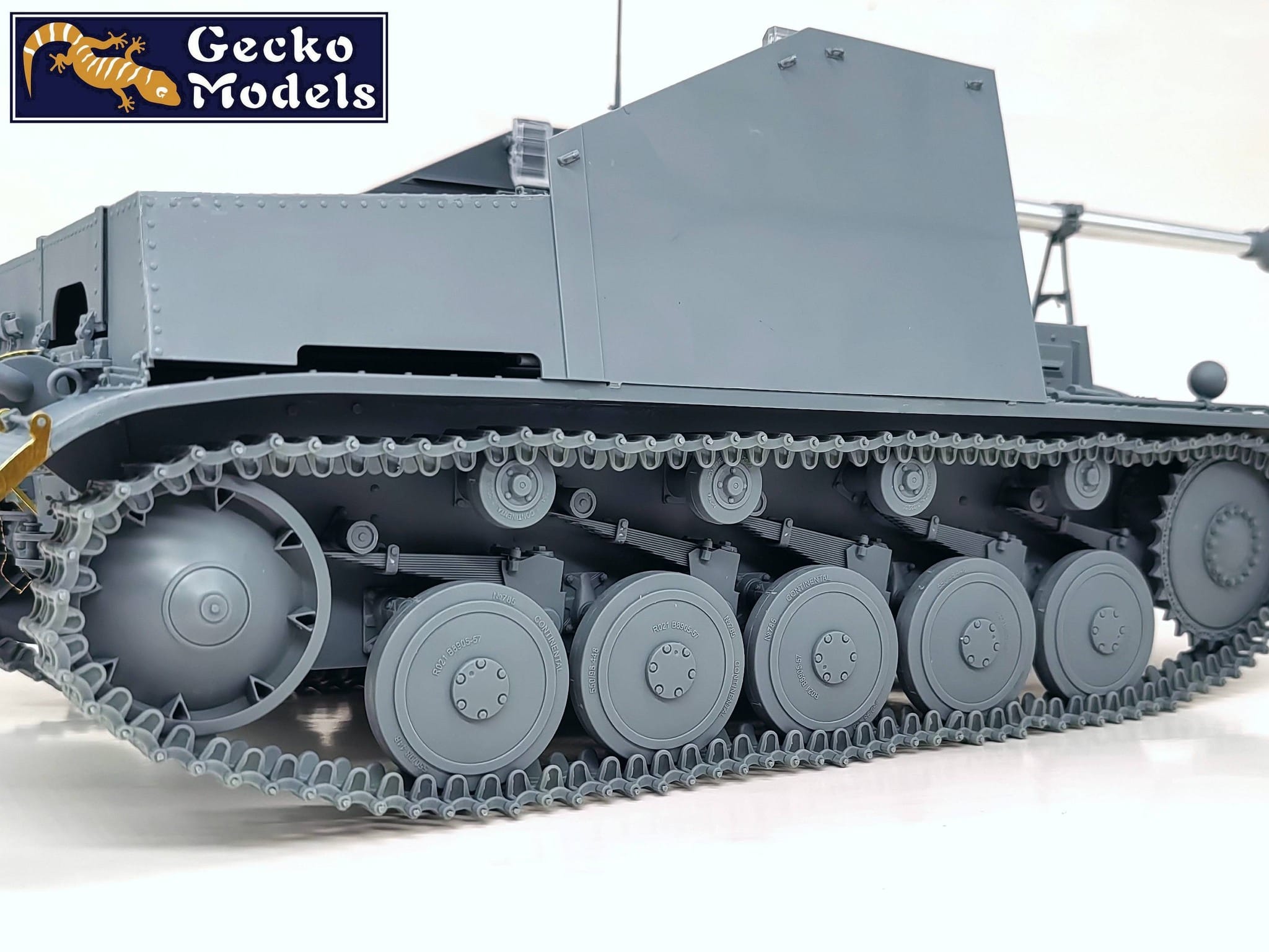 Gecko Models - 16GM0010 - Panzerjäger II für 7.5 cm Pak 40/2 - unpainted model