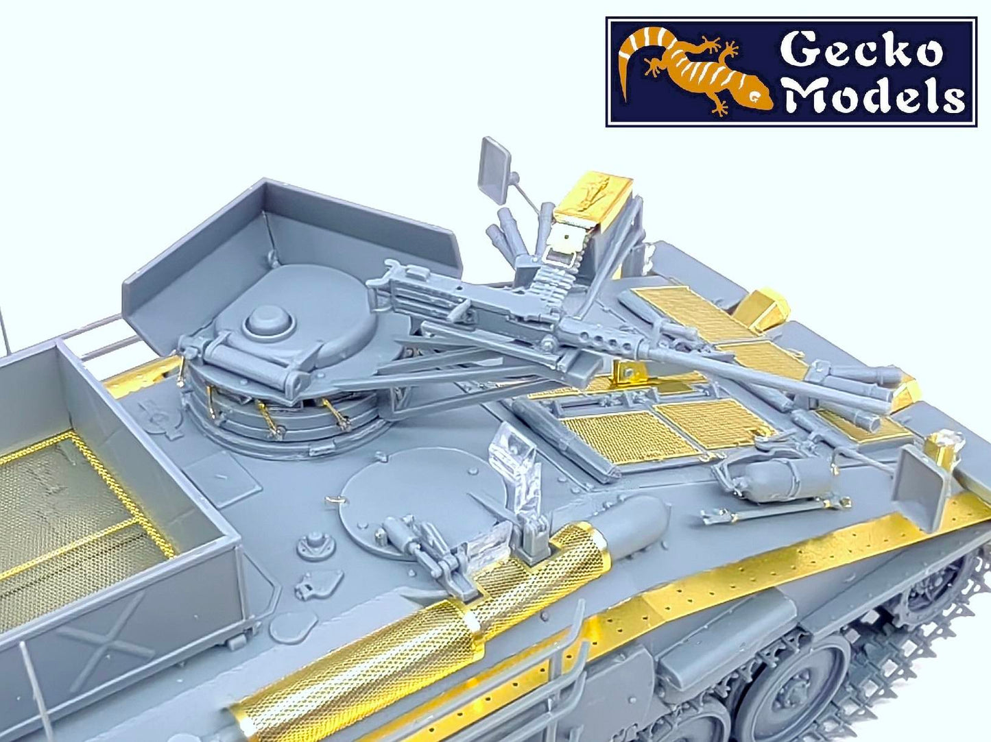 610 - Gecko Models - 35GM0056 - FV103 Spartan with HMG - unpainted model