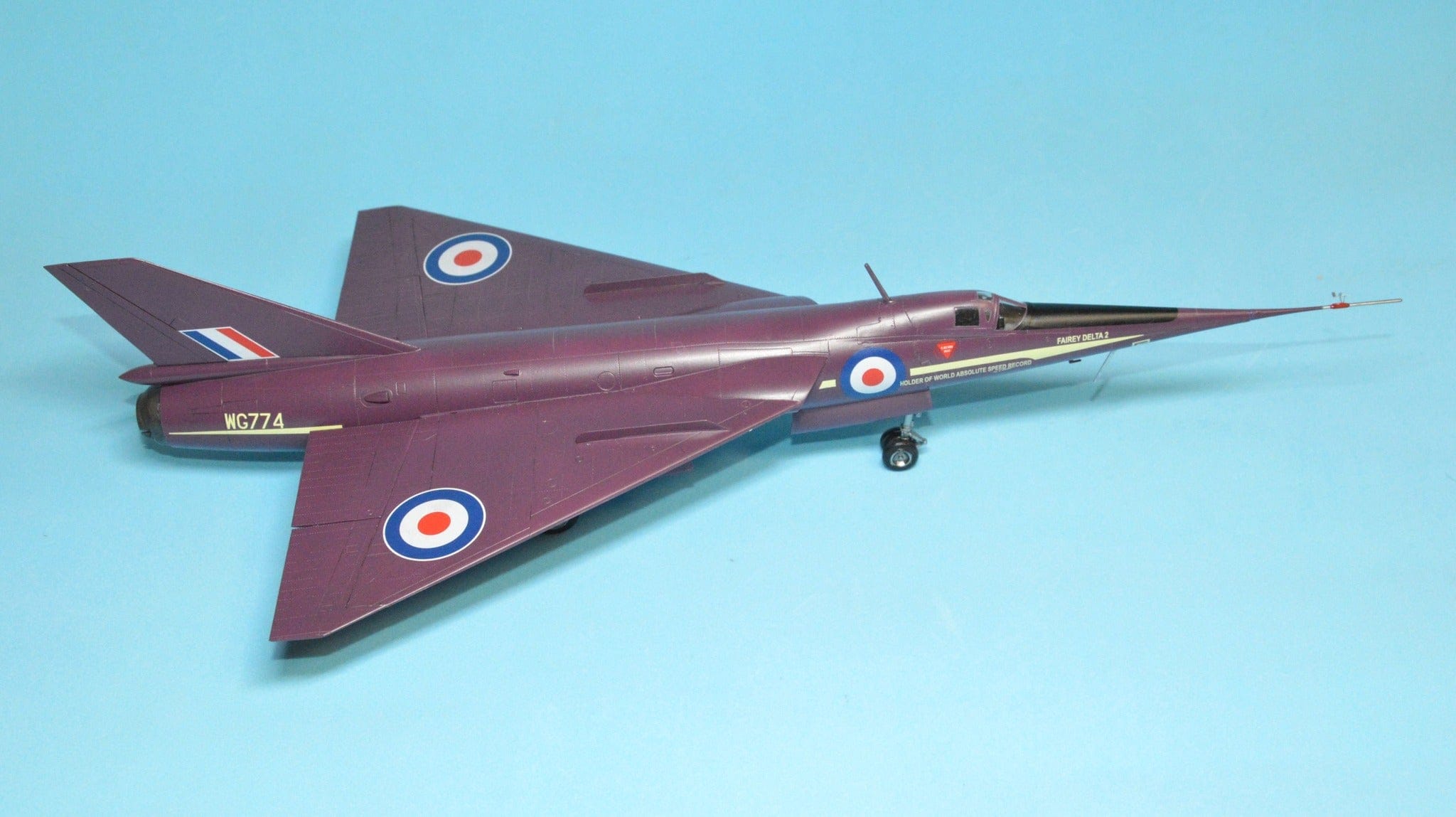 Dora Wings - 48064 - Fairy Delta FD.2 - painted model