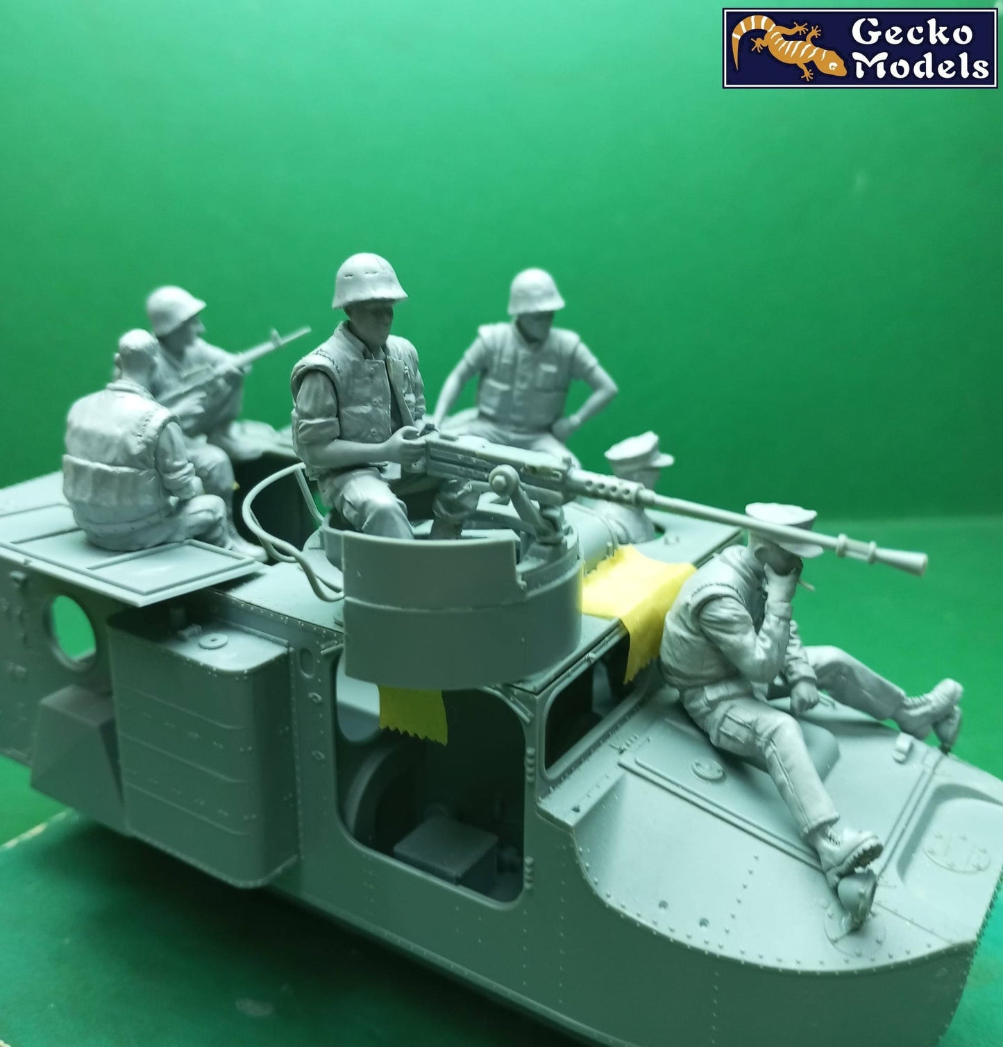 605 - Gecko Models - 35GM0142 - United States Marines M76 Otter Riders - unpainted model