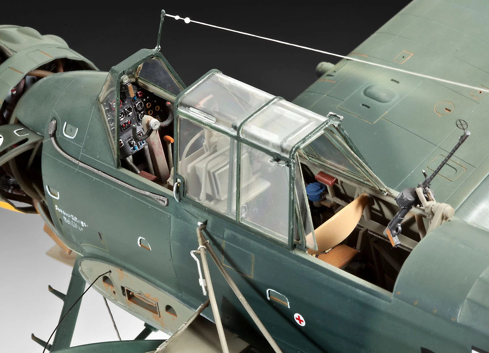 Revell - 03787 - Arado Ar 196 A-3 - painted model