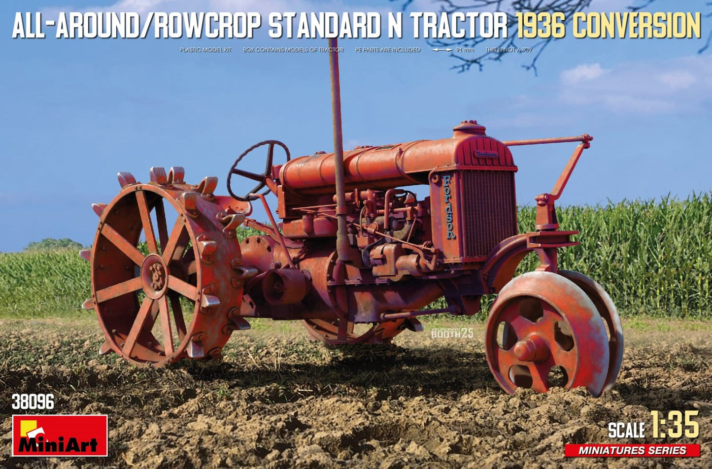 010 - Miniart - 38096 - Fordson Model N All-Around / Rowcrop (1936) - primary image