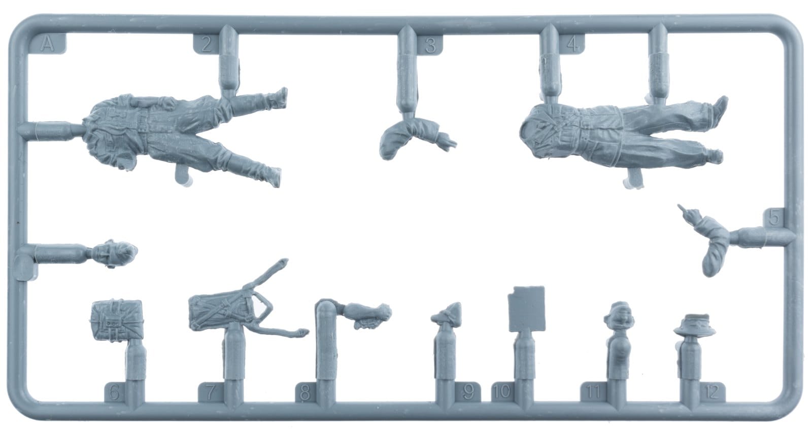 Miniart - 49024 - German and Romanian Pilots with Ground Staff - sprue