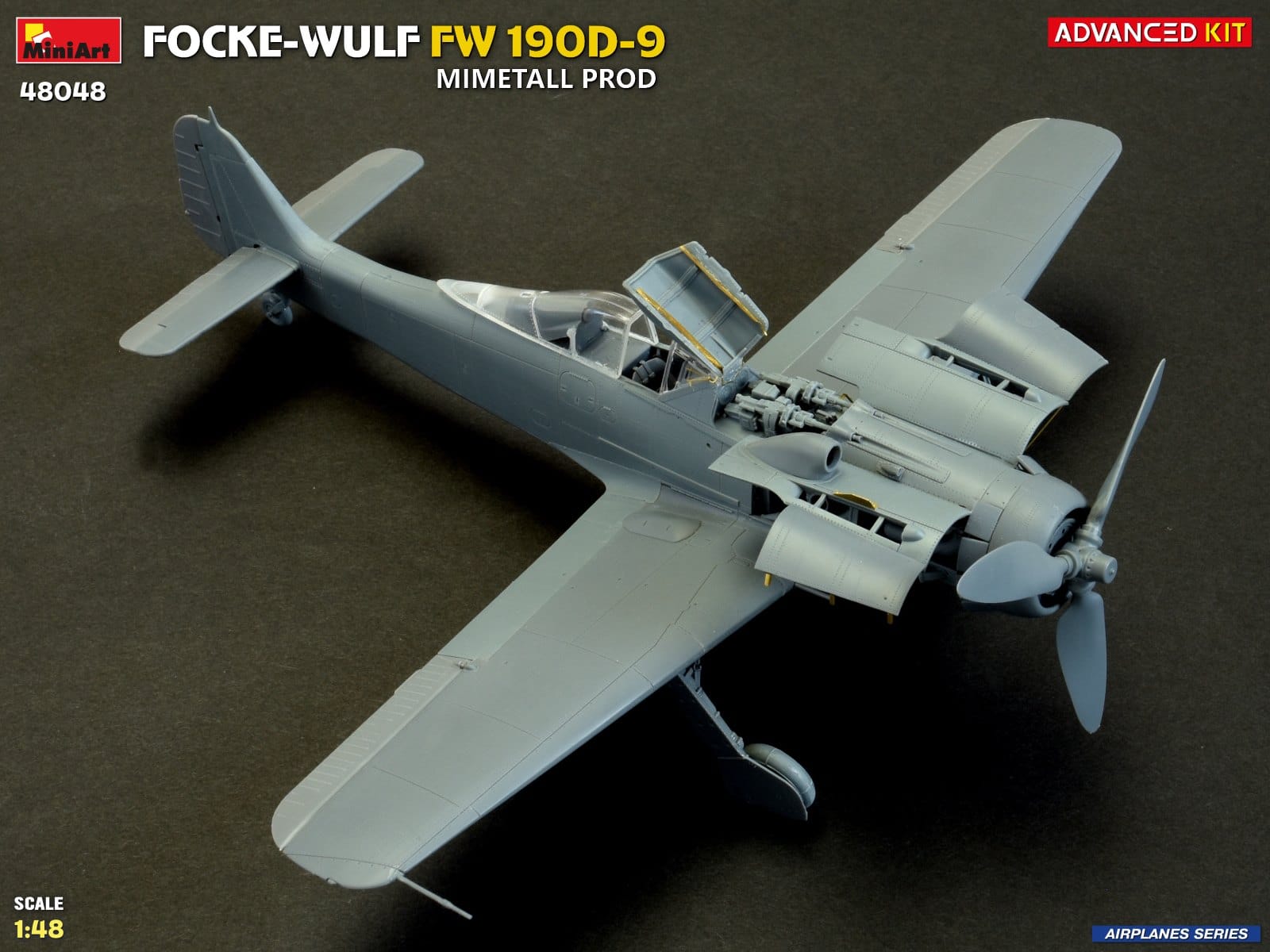 Miniart - 48048 - Focke-Wulf Fw 190 D-9 Mimetall - unpainted model