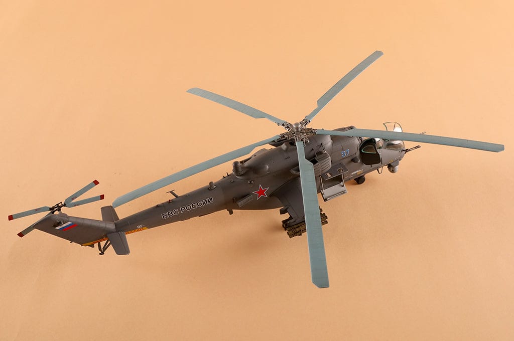 701 - Trumpeter - 05830 - Mil Mi-35M Hind E - painted model