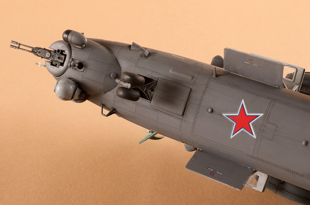 Trumpeter - 05830 - Mil Mi-35M Hind E - painted model