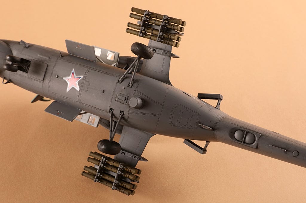 705 - Trumpeter - 05830 - Mil Mi-35M Hind E - painted model