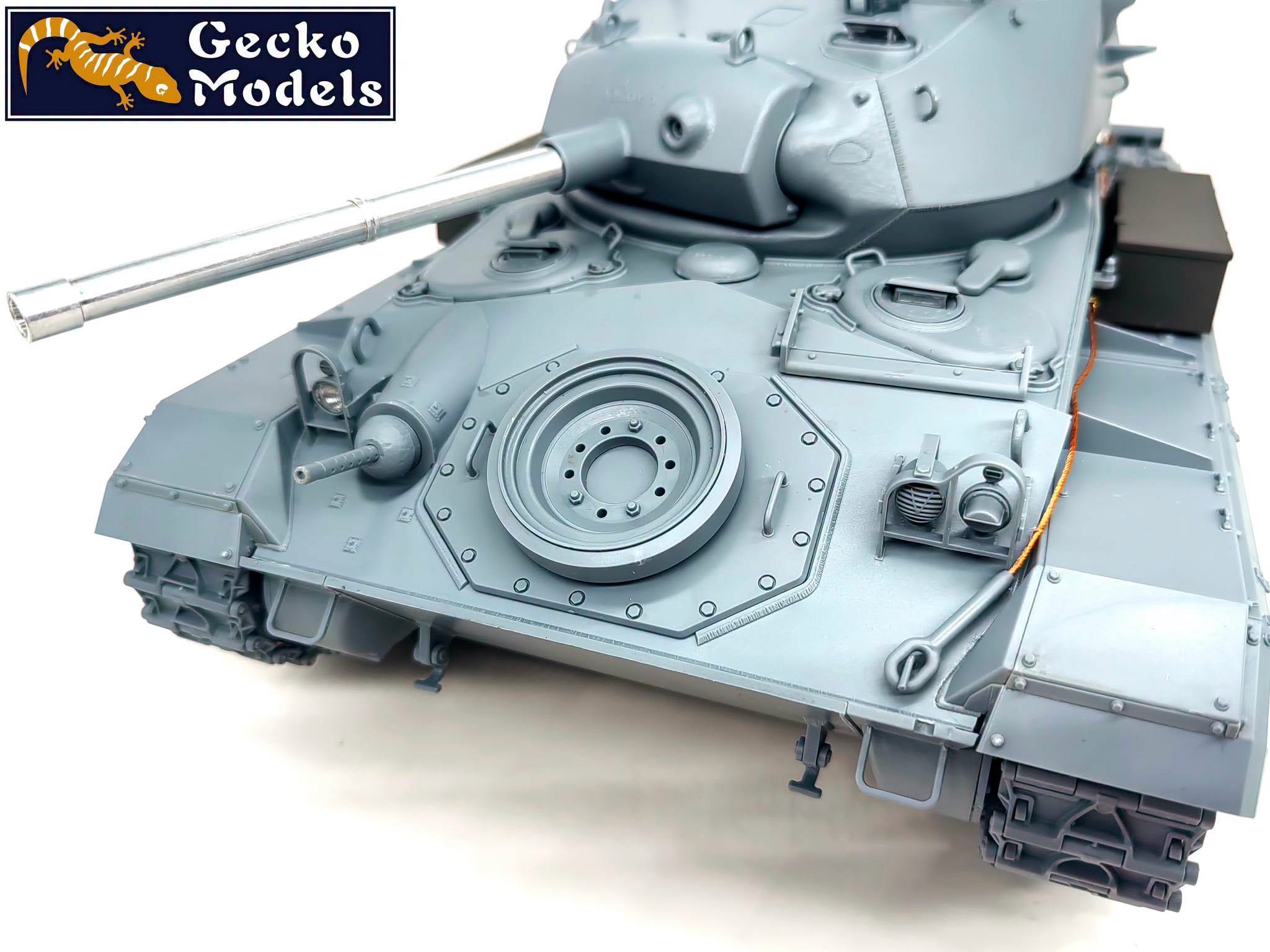 Gecko Models - 16GM0035 - M24 Chaffee - unpainted model