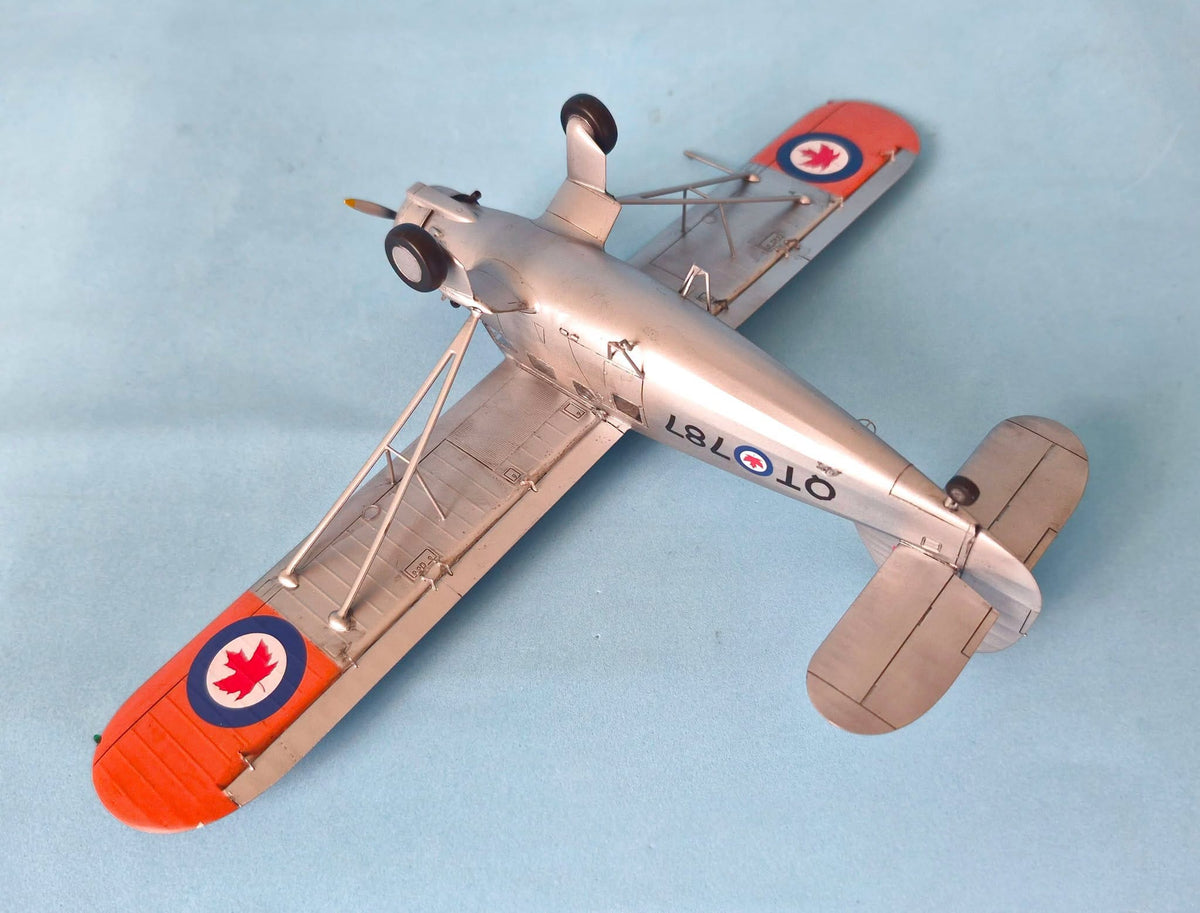 708 - Dora Wings - 72036 - Noorduyn UC-64A Norseman - painted model