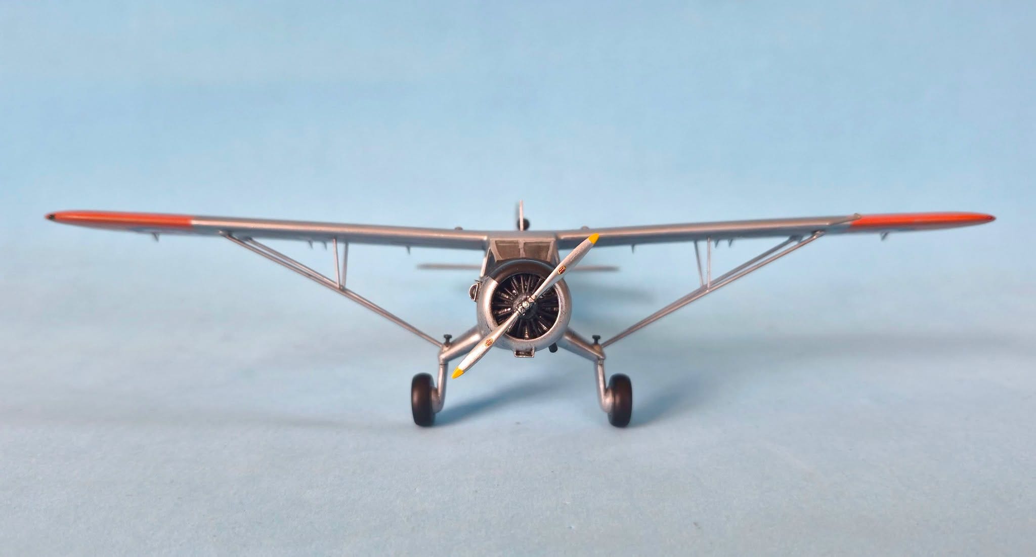 Dora Wings - 72036 - Noorduyn UC-64A Norseman - painted model