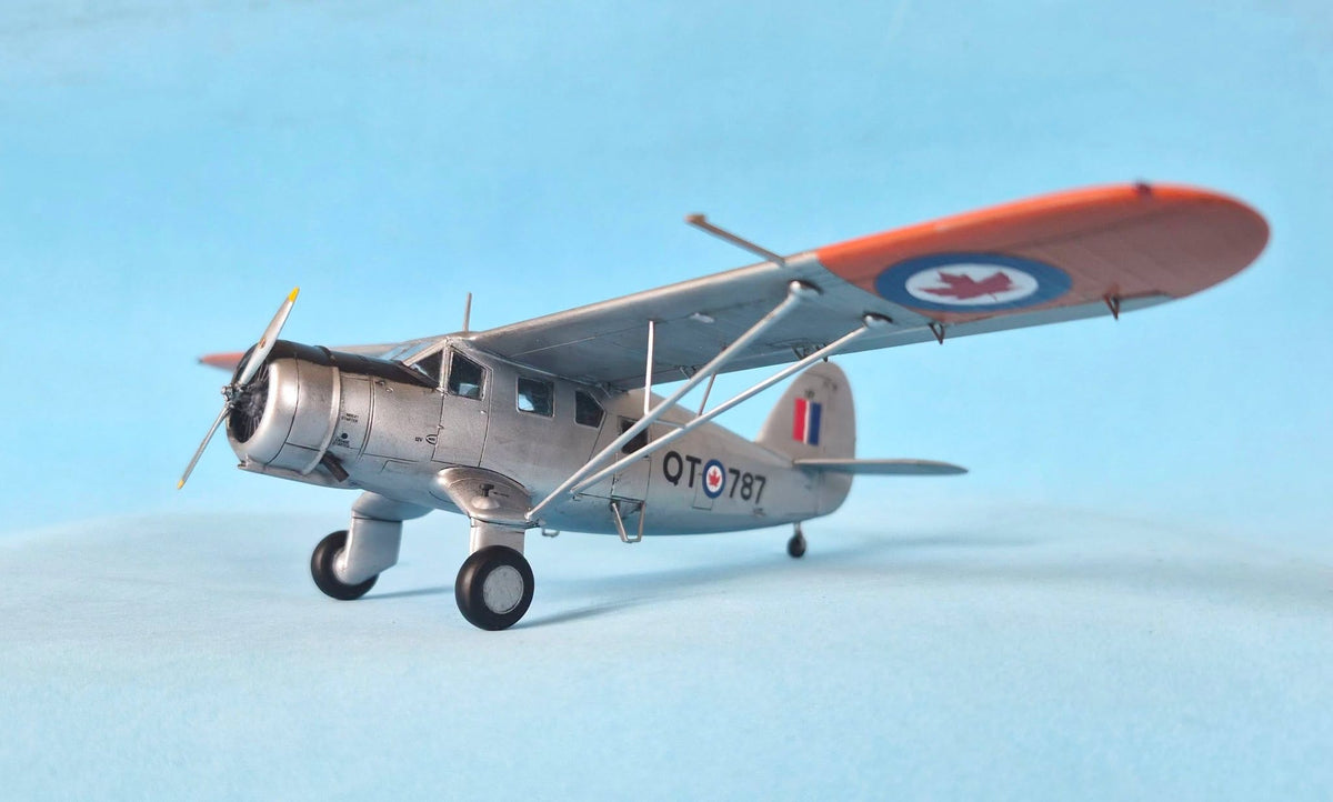 710 - Dora Wings - 72036 - Noorduyn UC-64A Norseman - painted model