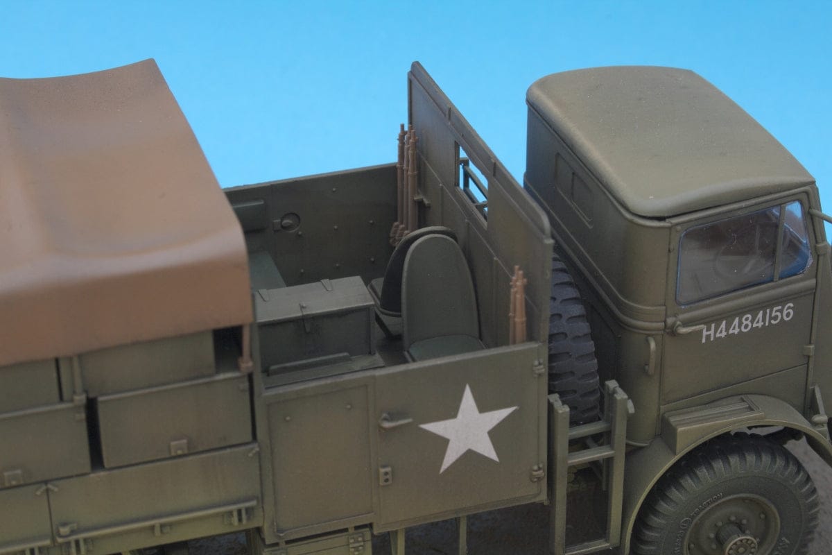 706 - IBG - 35018 - Bedford QLB 3-ton 4×4 - painted model