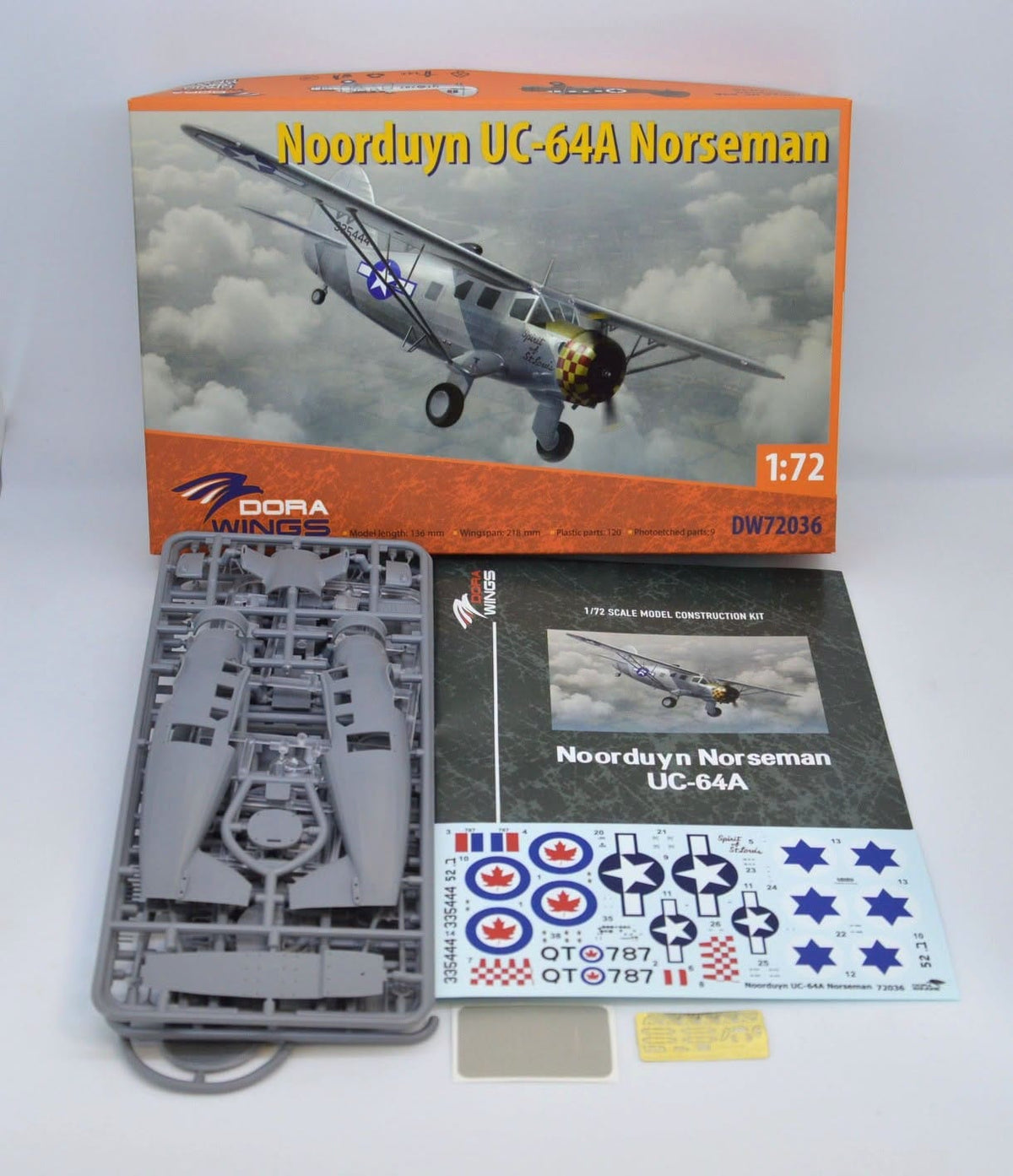 100 - Dora Wings - 72036 - Noorduyn UC-64A Norseman - box contents