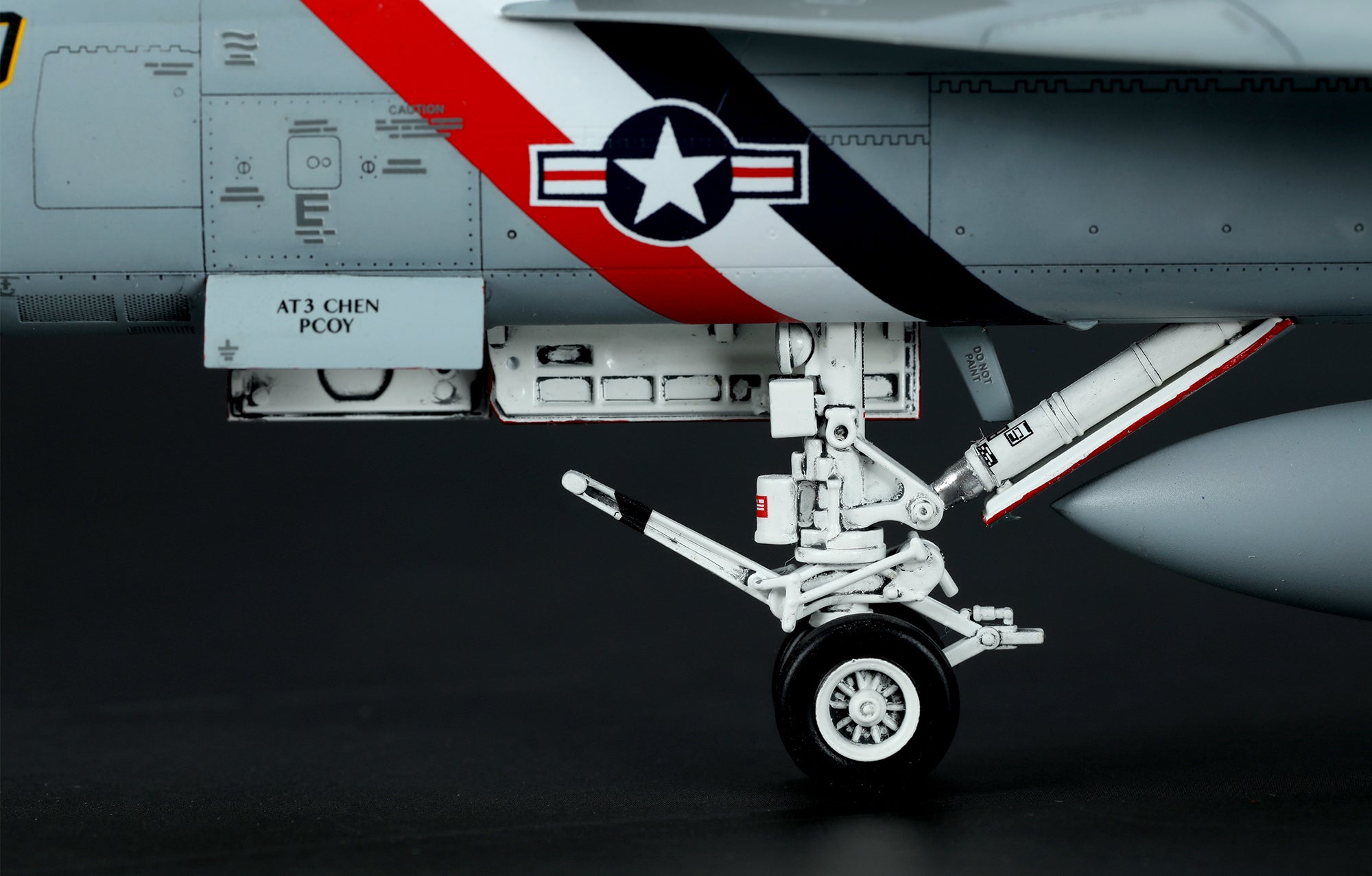 painted model - Landing gear details are accurately reproduced.