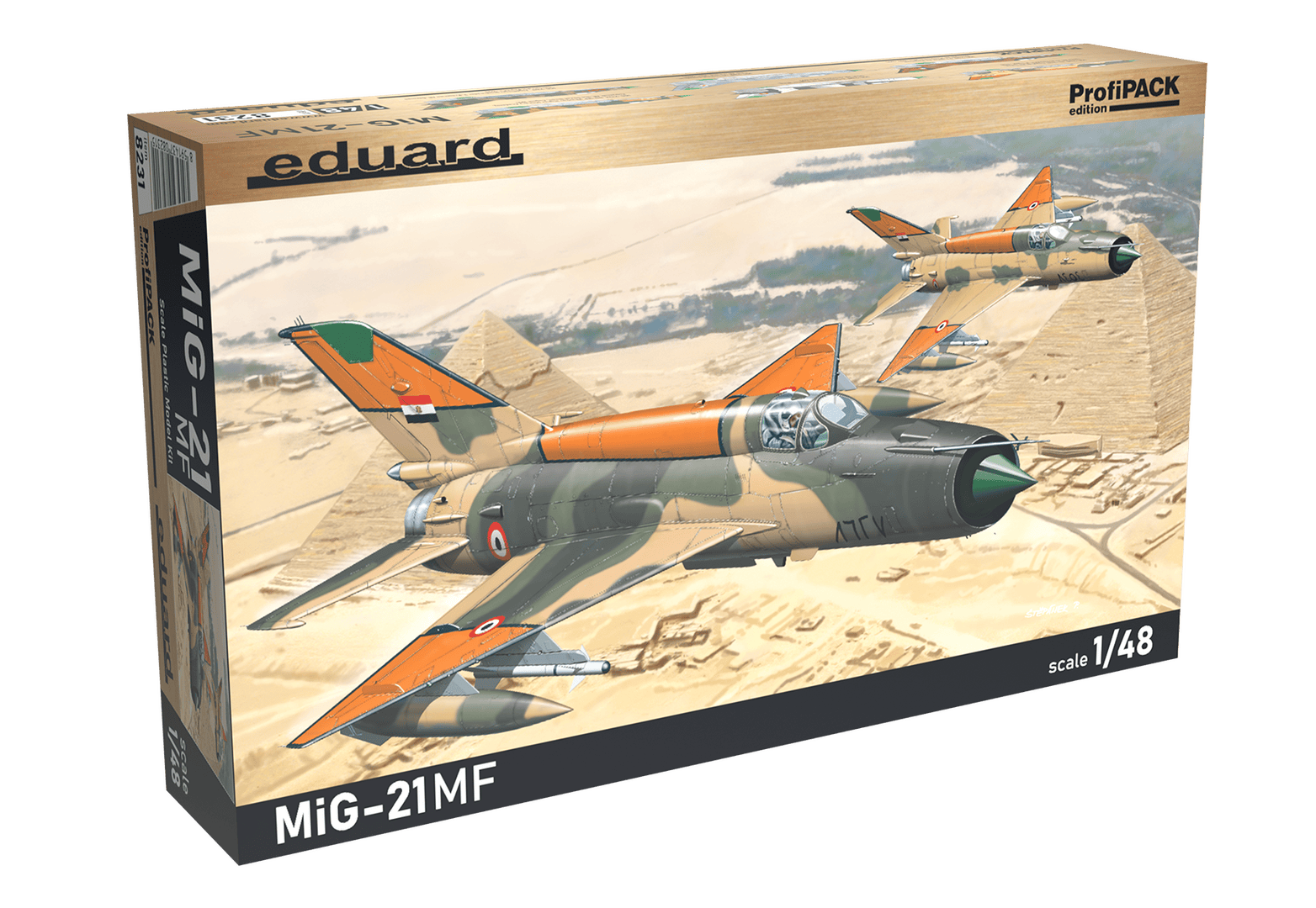Eduard - 8231 - Mikoyan-Gurevich MiG-21MF Fishbed J - box front left angle