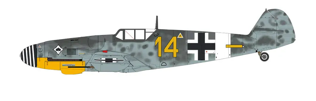 300 - Airfix - A17003 - Messerschmitt Bf 109 G-5 / G-6 - paint schemes