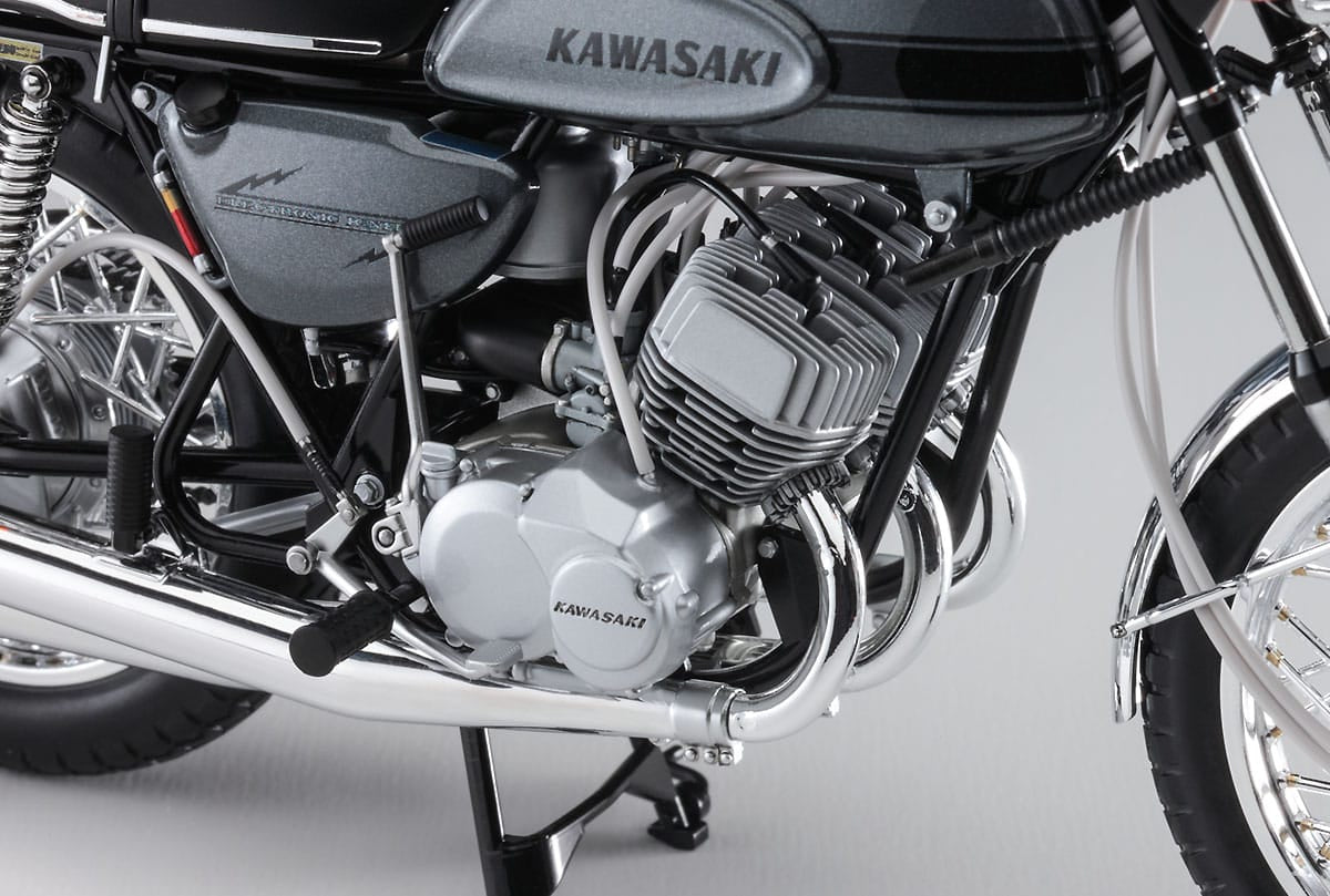 704 - 43831 - HBK10 - BK Series - painted model