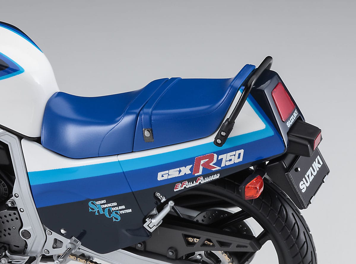 705 - 43466 - HBK7 - BK Series - painted model