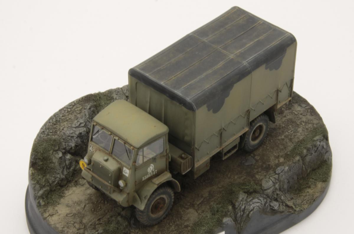 IBG - 35015 - Bedford QLD 3-ton 4×4 GS - painted model