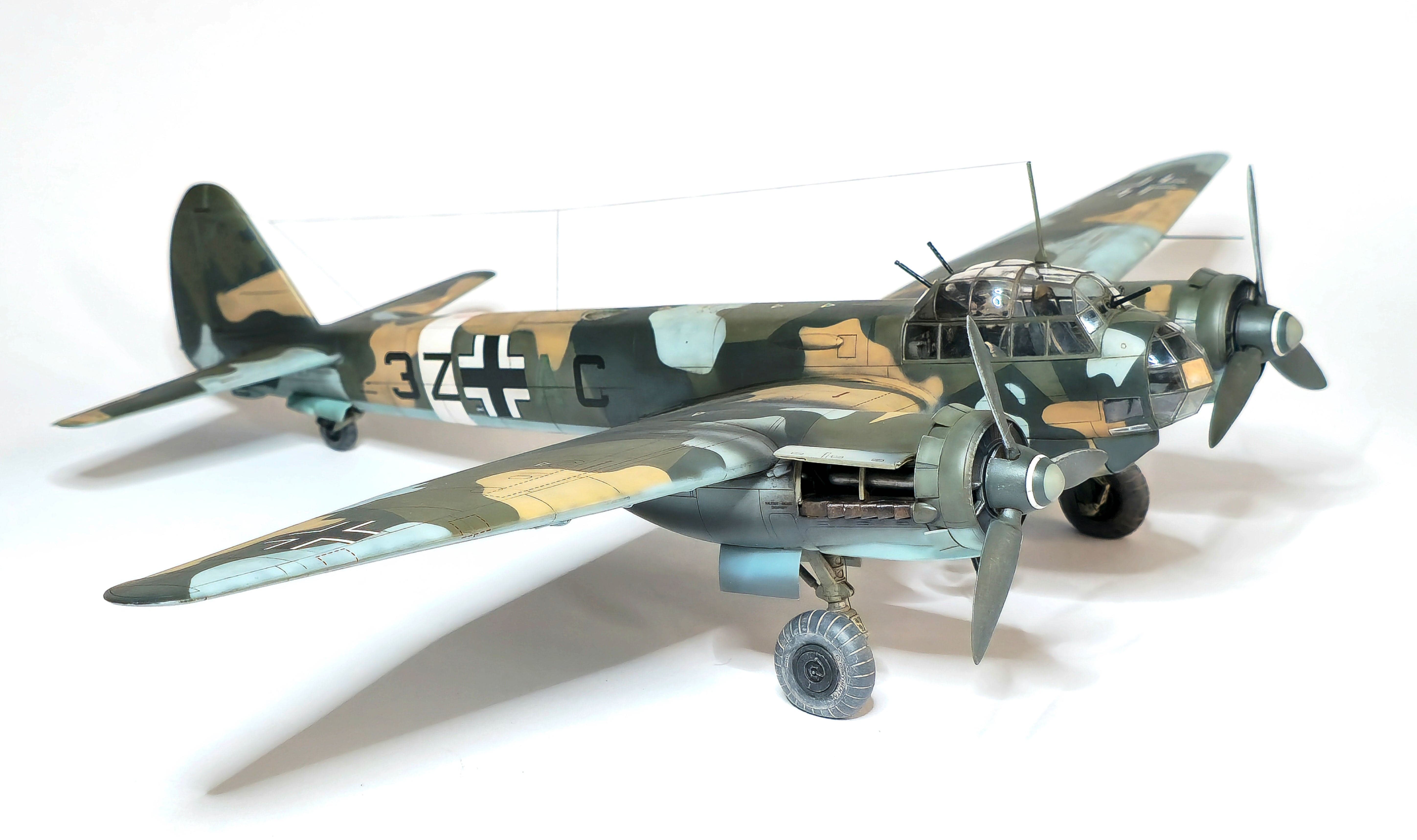 Eduard - 11194 - Junkers Ju 88 A-4 ‘Schnellbomber’ - box contents