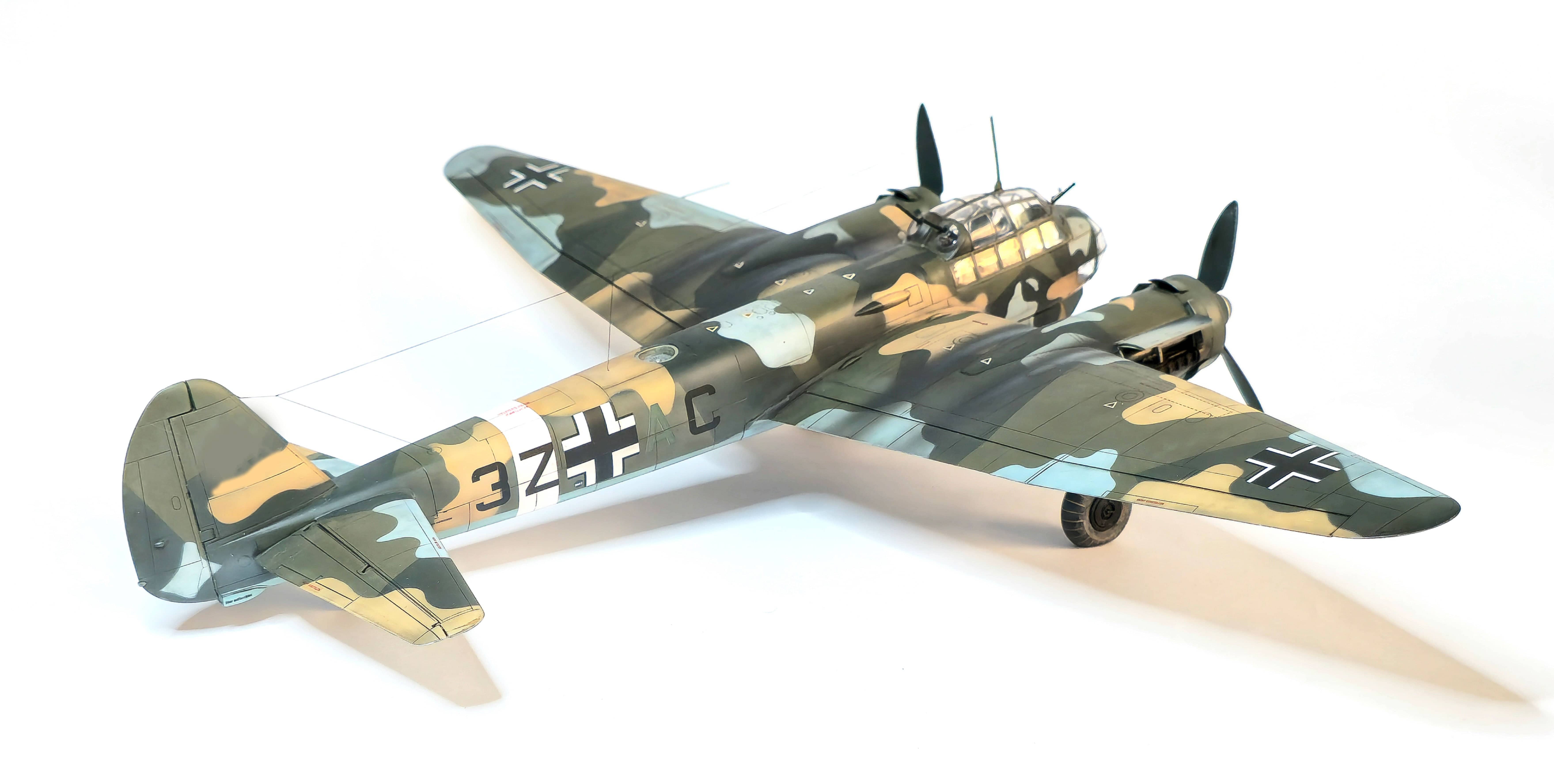 Eduard - 11194 - Junkers Ju 88 A-4 ‘Schnellbomber’ - box contents