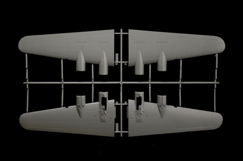 201 - Italeri - 1487 - Boeing B-17F Flying Fortress - sprue