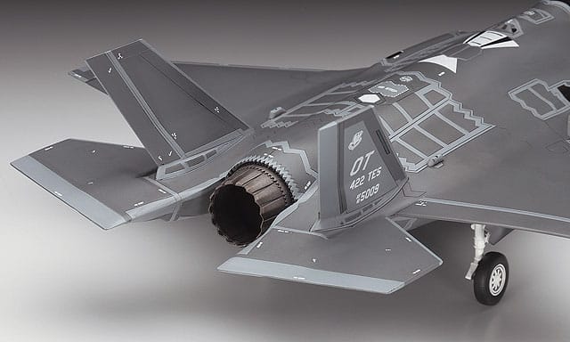 703 - Hasegawa - E42 - Lockheed Martin F-35A Lightning II - painted model