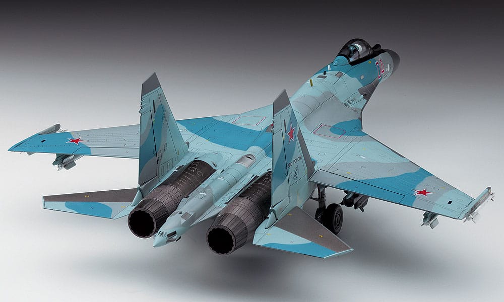 Hasegawa - E44 - Sukhoi Su-35S Flanker E - painted model