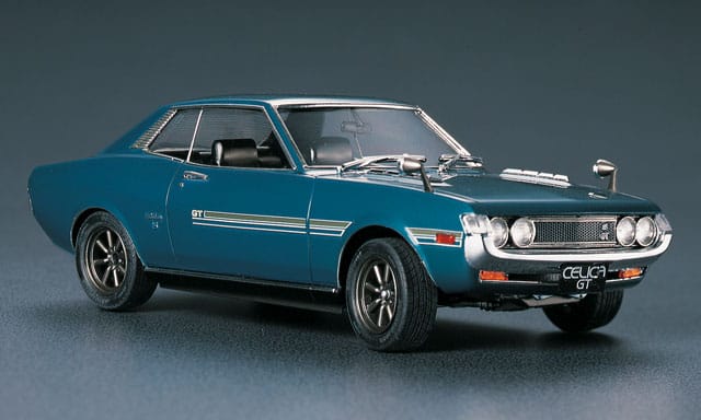 700 - 37622 - HMCC12 - Historic Car Series - painted model