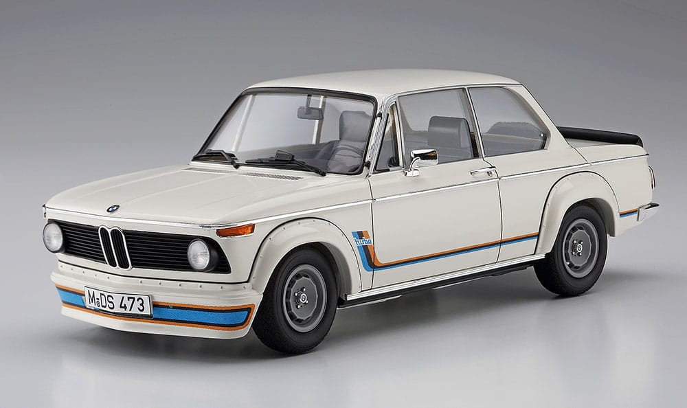 700 - 42736 - HMCC24 - Historic Car Series - painted model