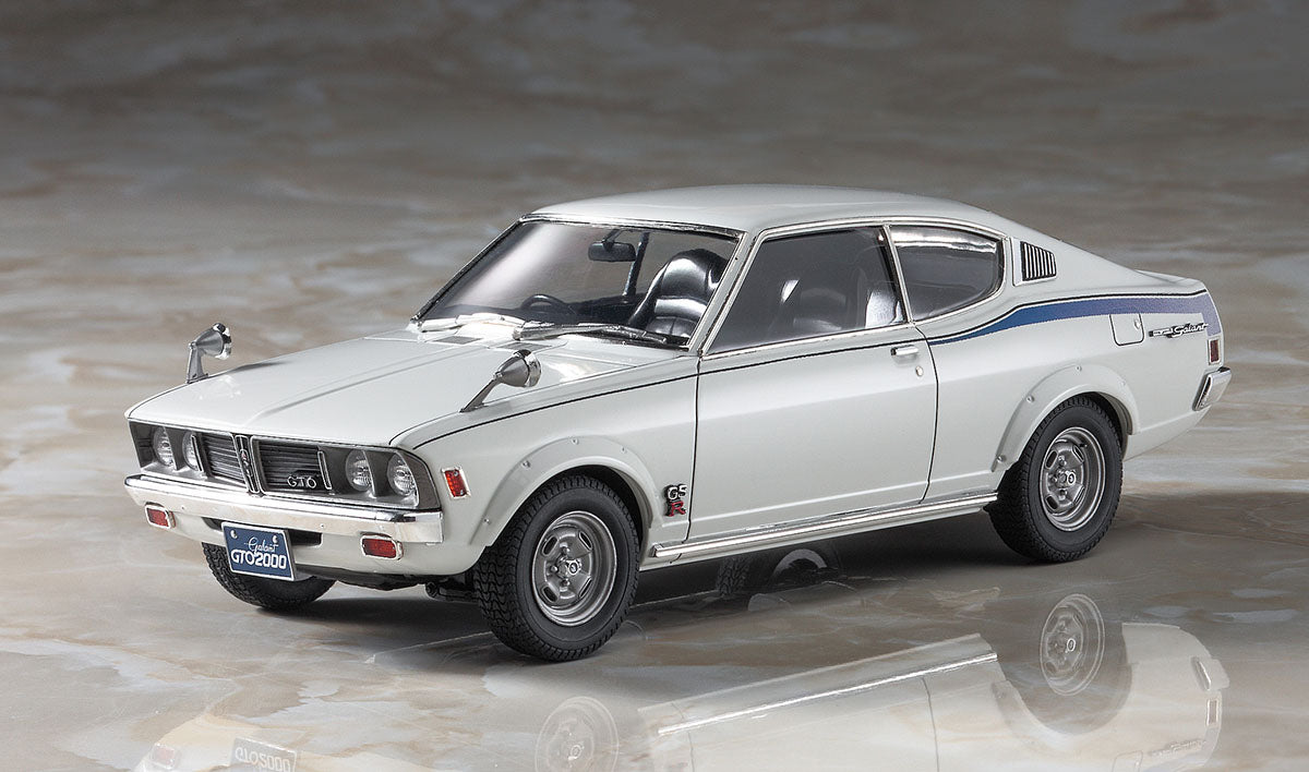 700 - 43101 - HMCC30 - Historic Car Series - painted model
