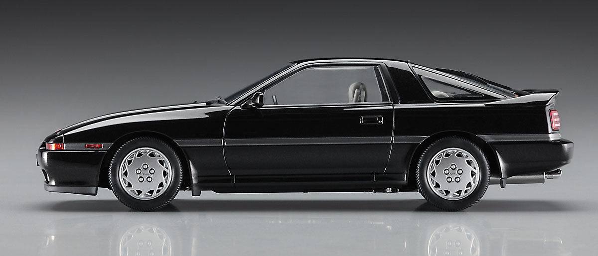 703 - 43831 - HMCC40 - Historic Car Series - painted model