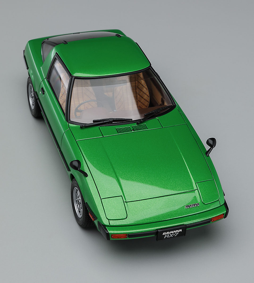 44197 - HMCC43 - Historic Car Series - painted model