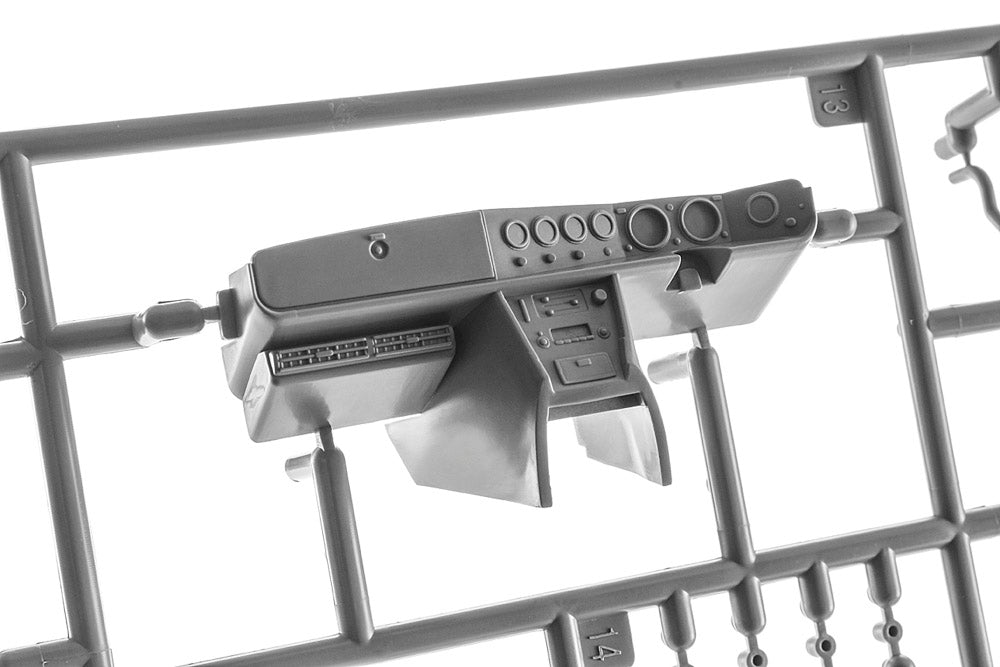 44197 - HMCC44 - Historic Car Series - sprue