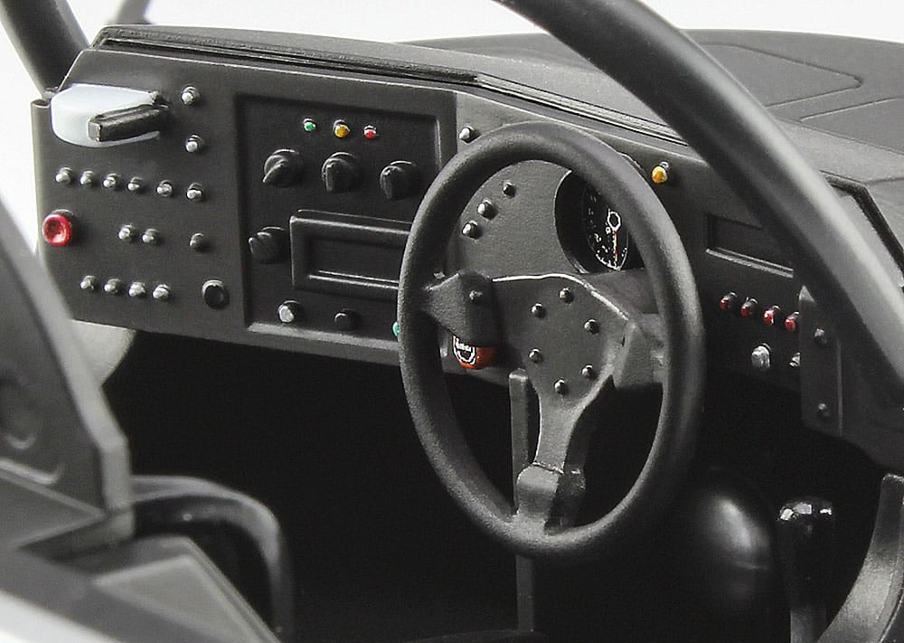705 - 44562 - HMCC56 - Historic Car Series - painted model