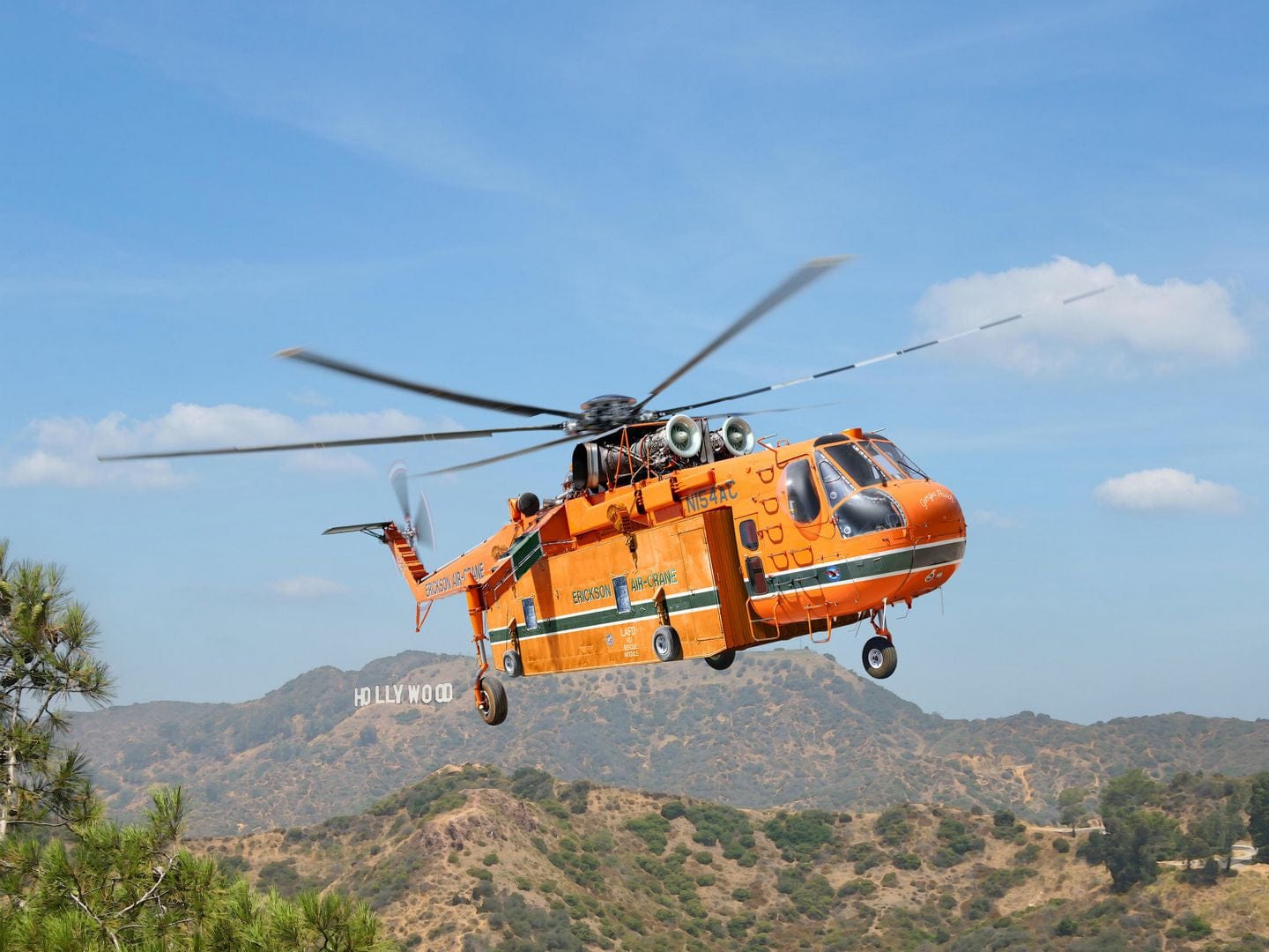 ICM - 53059 - Sikorsky S-64E Skycrane with Universal Pod - box art