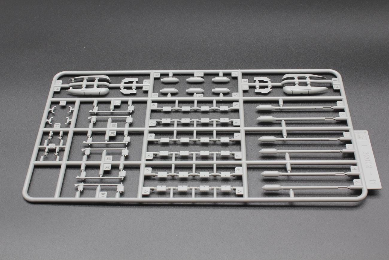 DBMK - 32002 - Hawker Sea Fury FB.11 - sprue