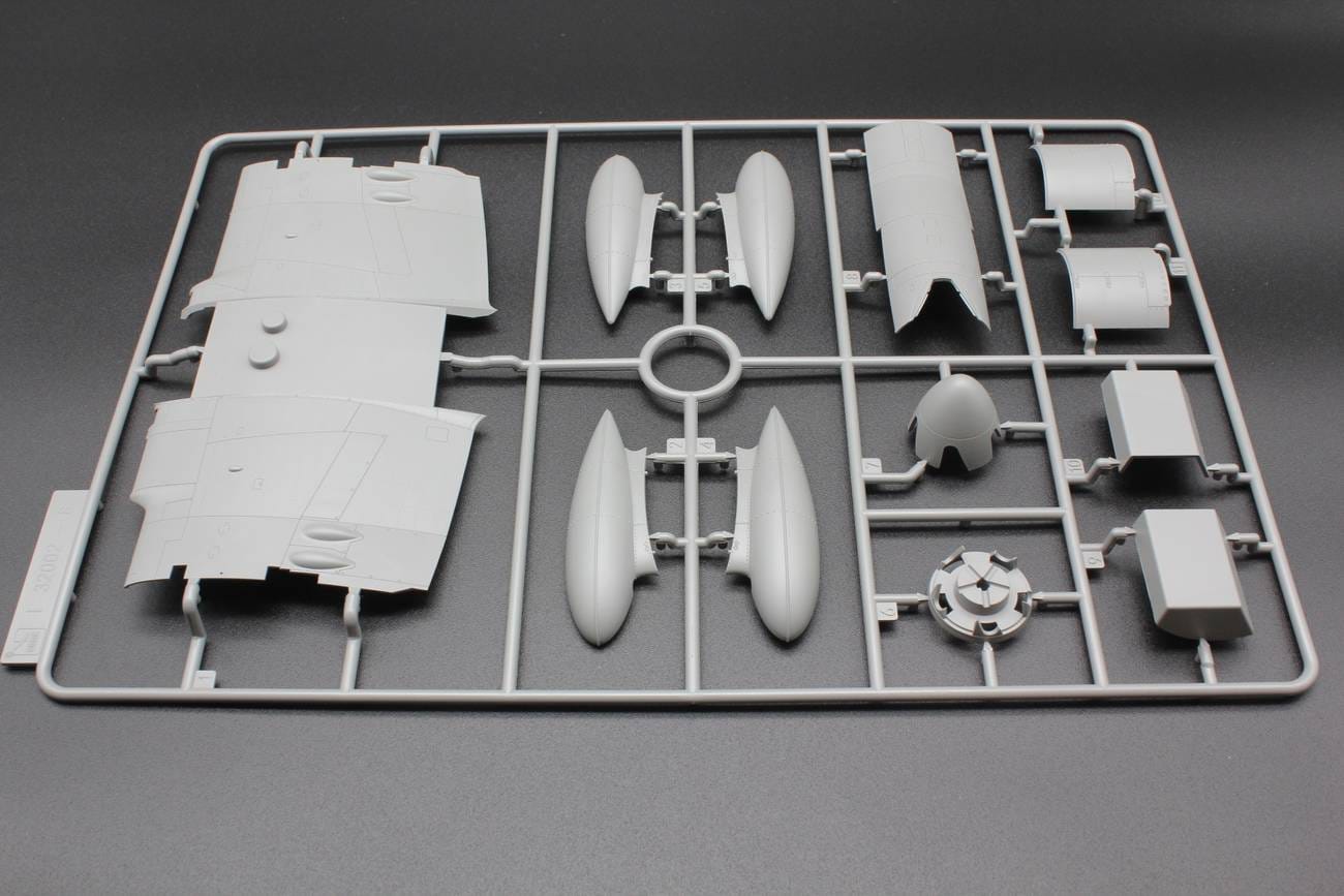 DBMK - 32002 - Hawker Sea Fury FB.11 - sprue