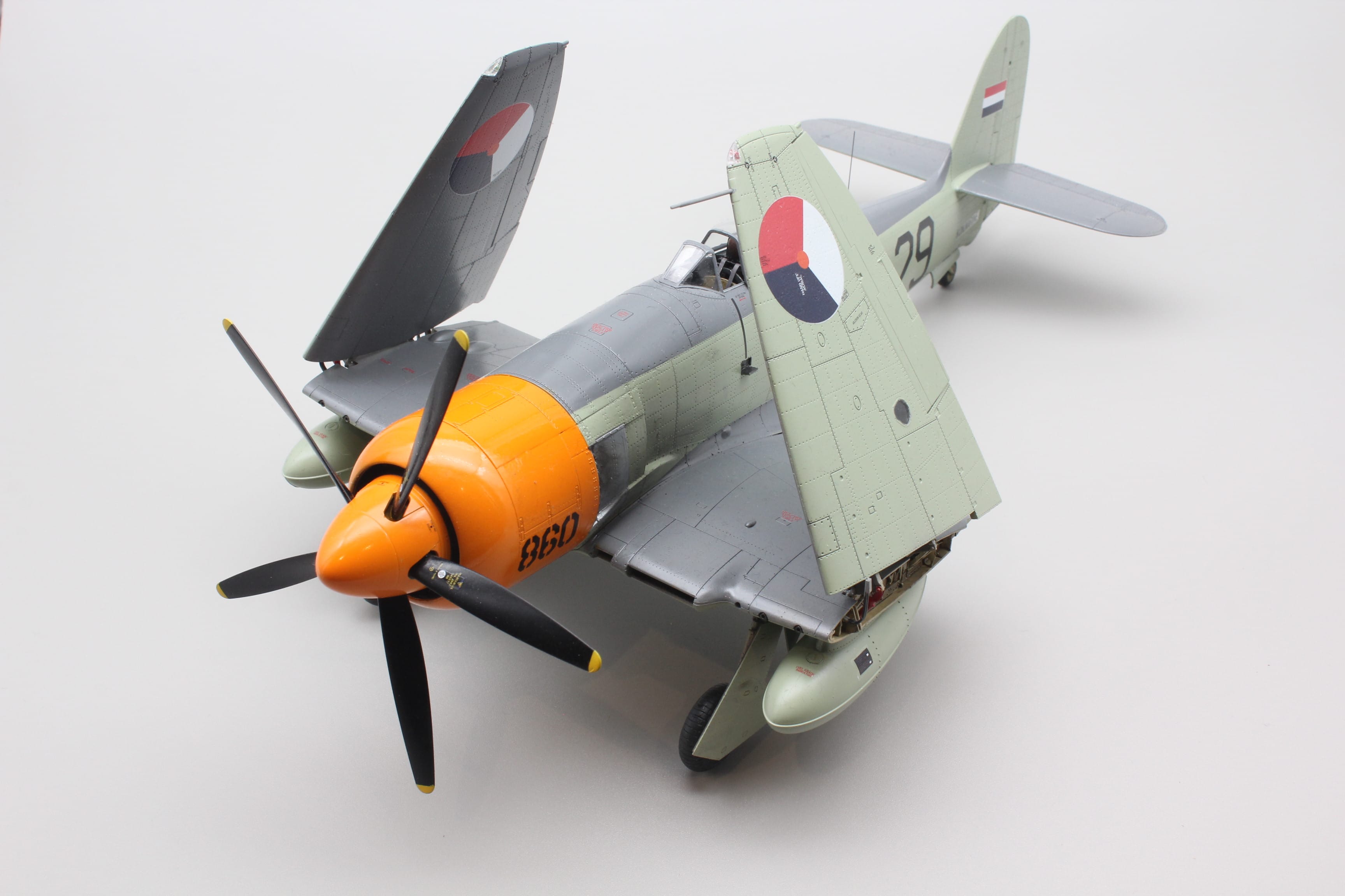 DBMK - 32002 - Hawker Sea Fury FB.11 - painted model