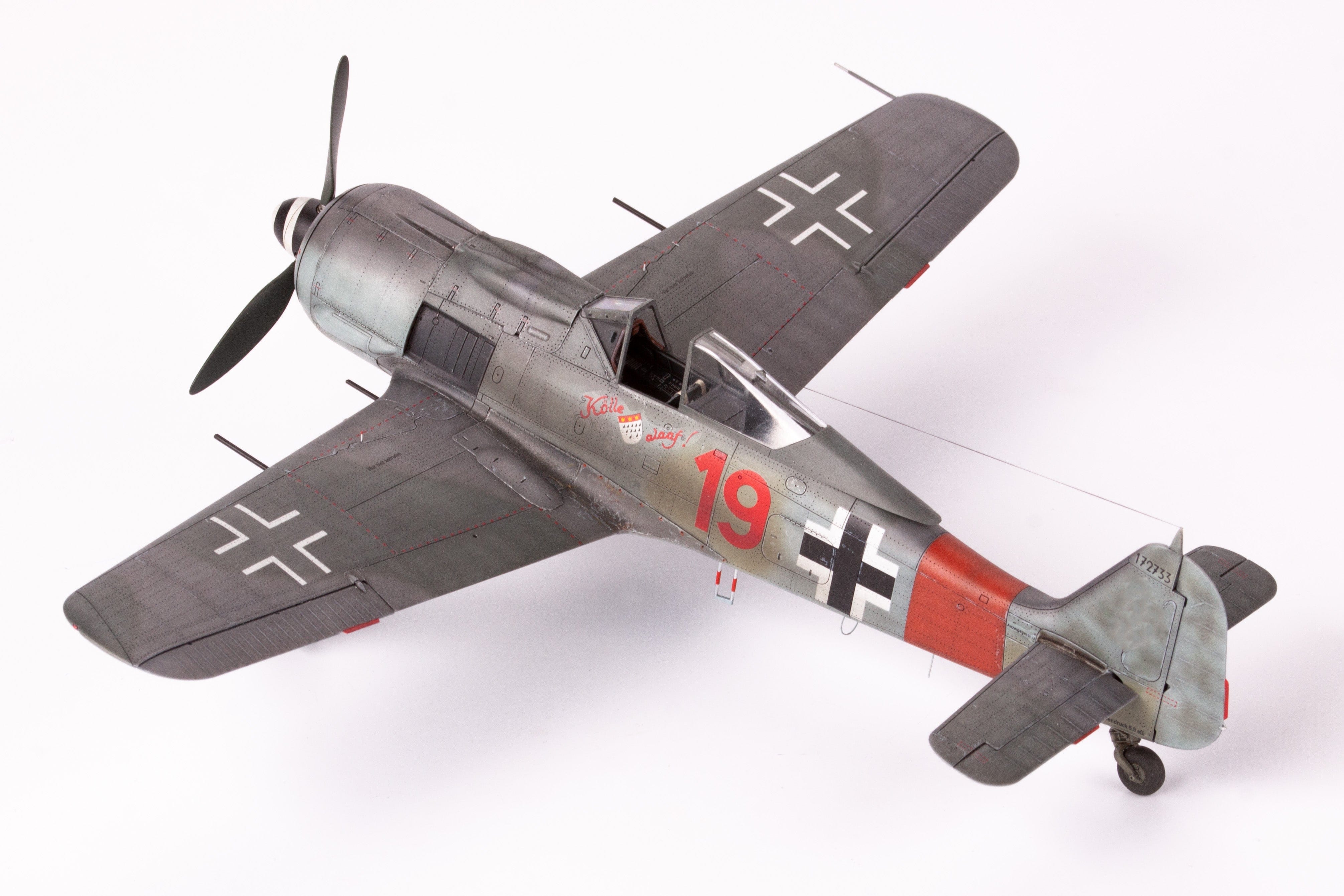 Eduard - 82147 - Focke-Wulf Fw 190 A-8 - painted model - W.Nr. 960542, Stab/JG 4, Jüterbog-Damm, Germany, Spring 1945 - built by Petr Zatřepálek