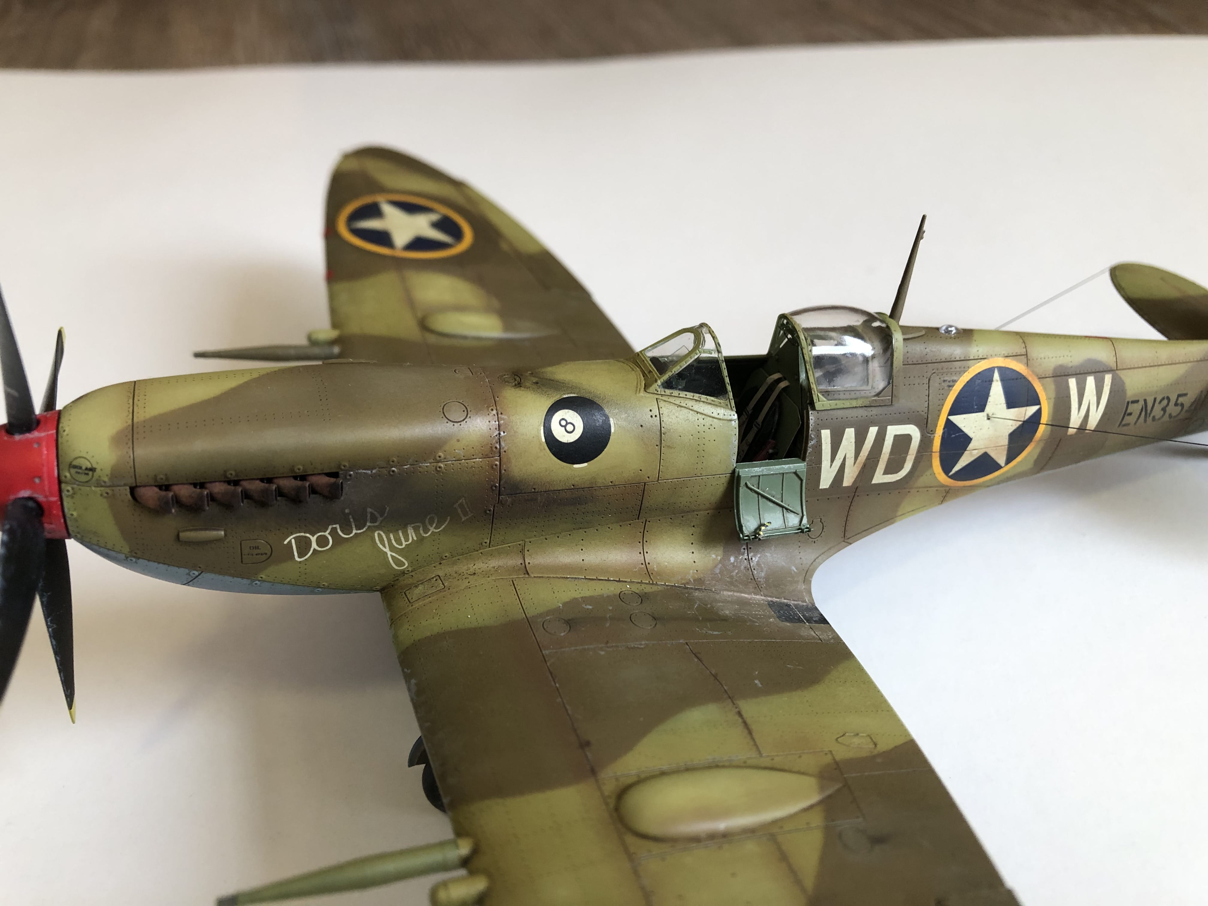 Eduard - 8282 - Supermarine Spitfire Mk IX - painted model