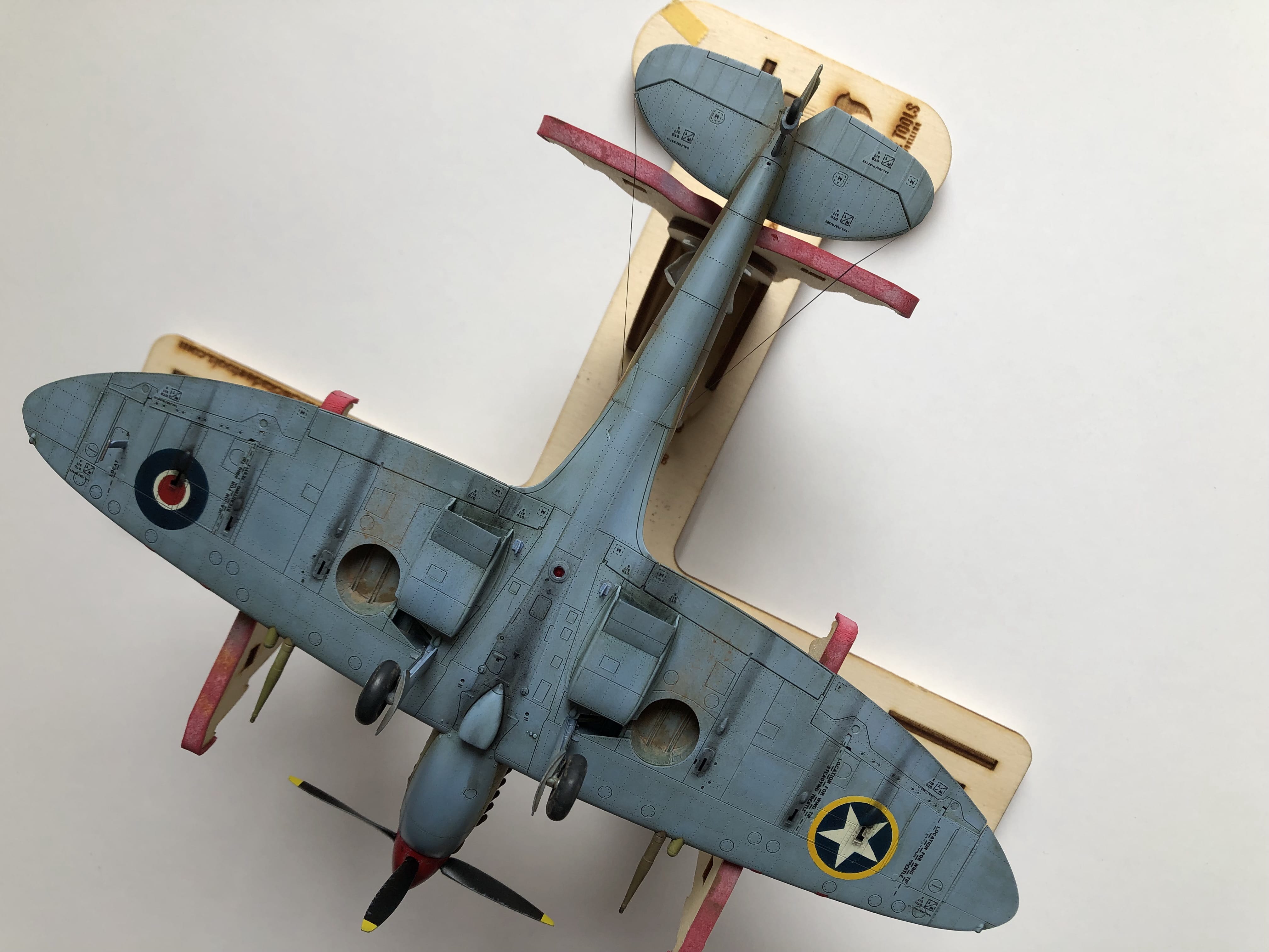 Eduard - 8282 - Supermarine Spitfire Mk IX - painted model