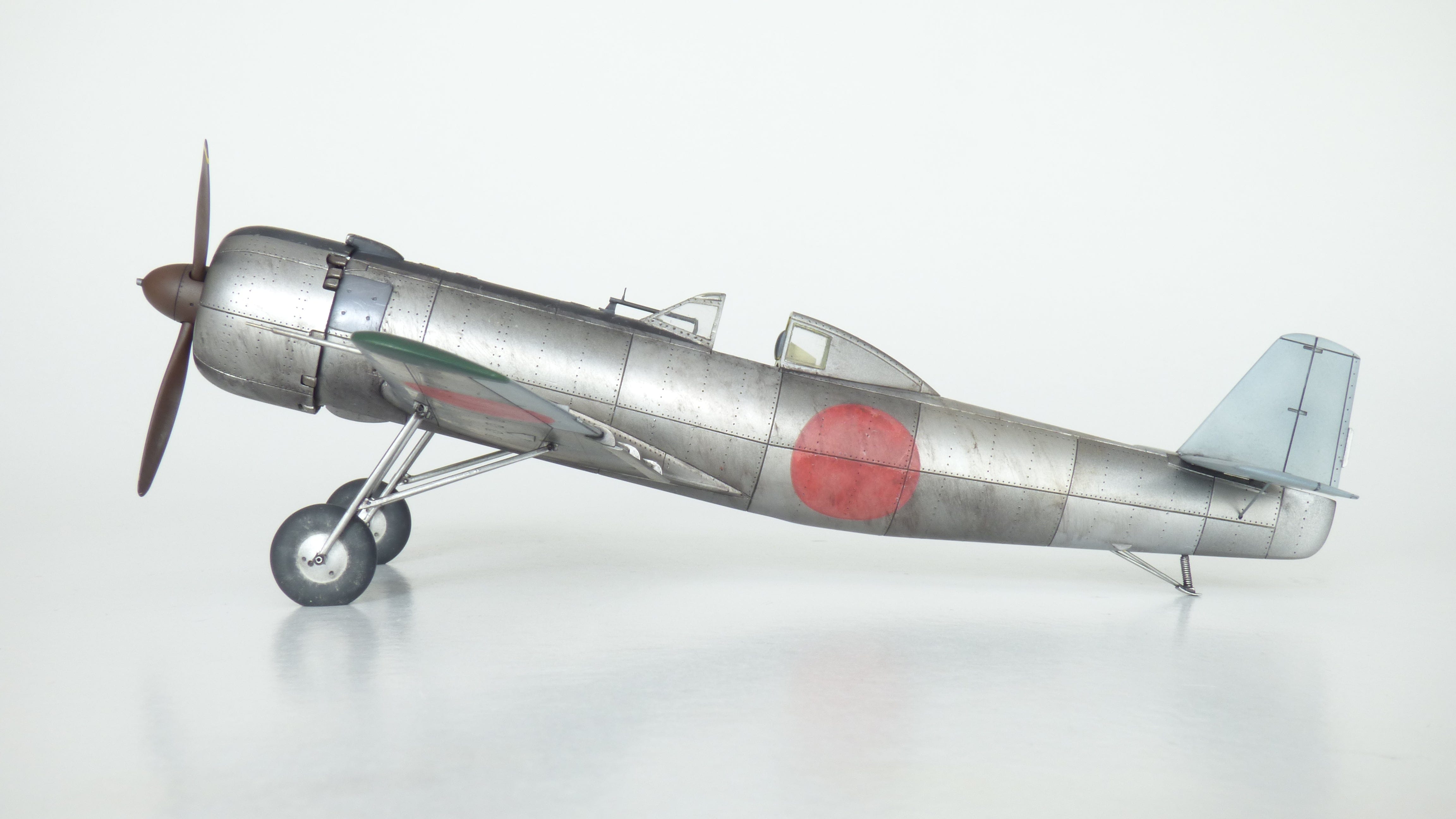 Eduard - 11192 - Nakajima Ki-115 Tsurugi - painted model