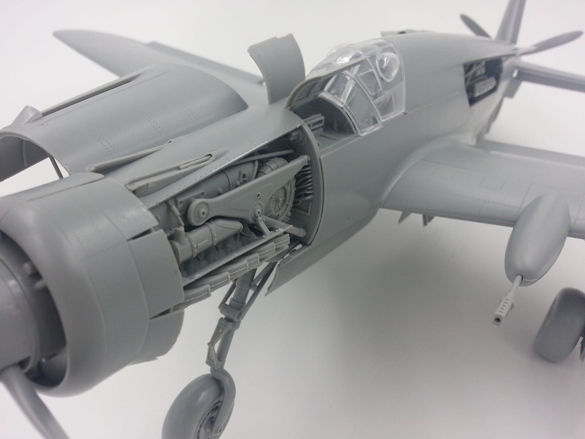 HK Models - 01E007 - Dornier Do 335 B-2 Pfeil - unpainted model