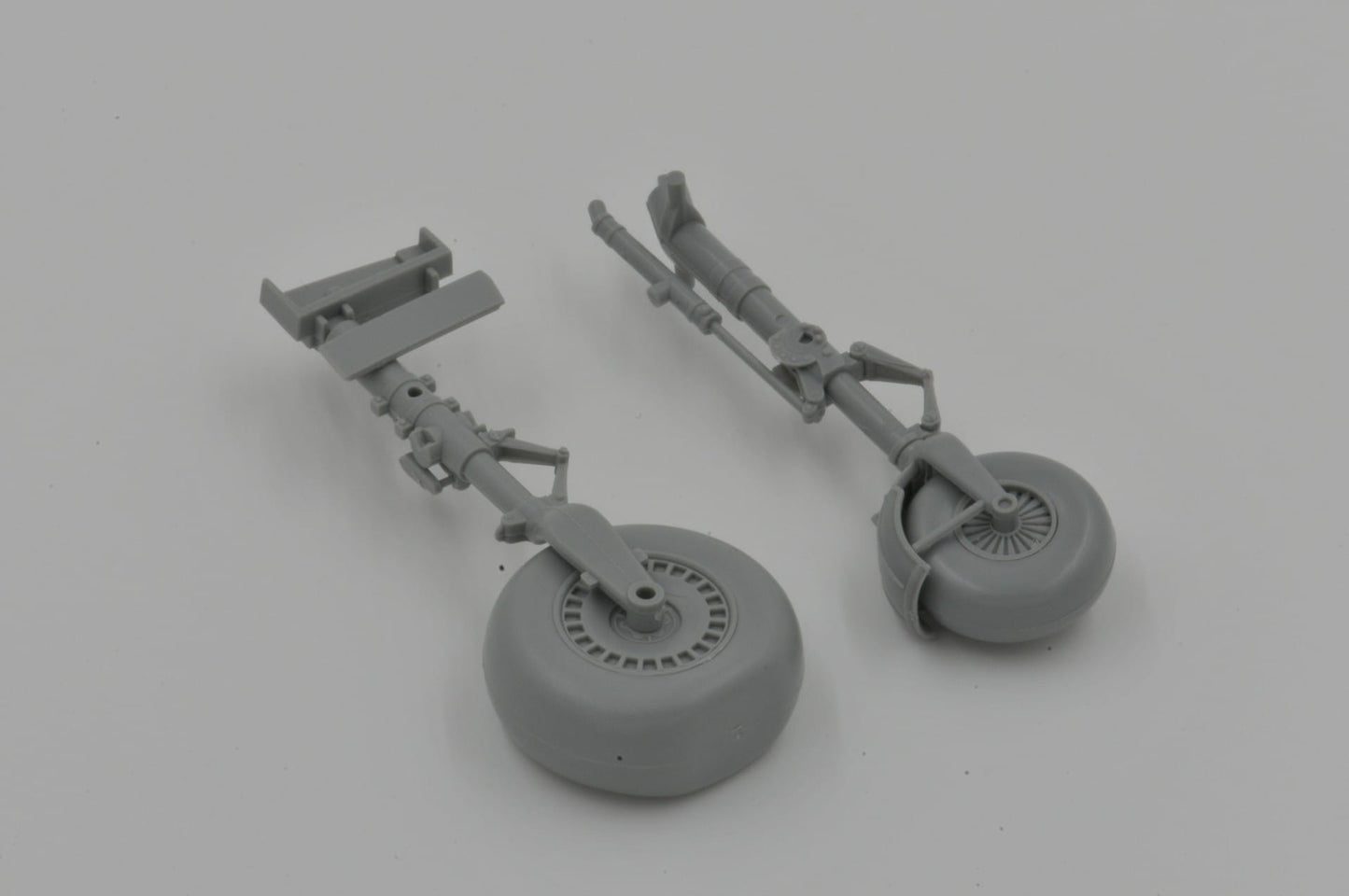 603 - HK Models - 01E008 - Dornier Do 335 A Pfeil - unpainted model
