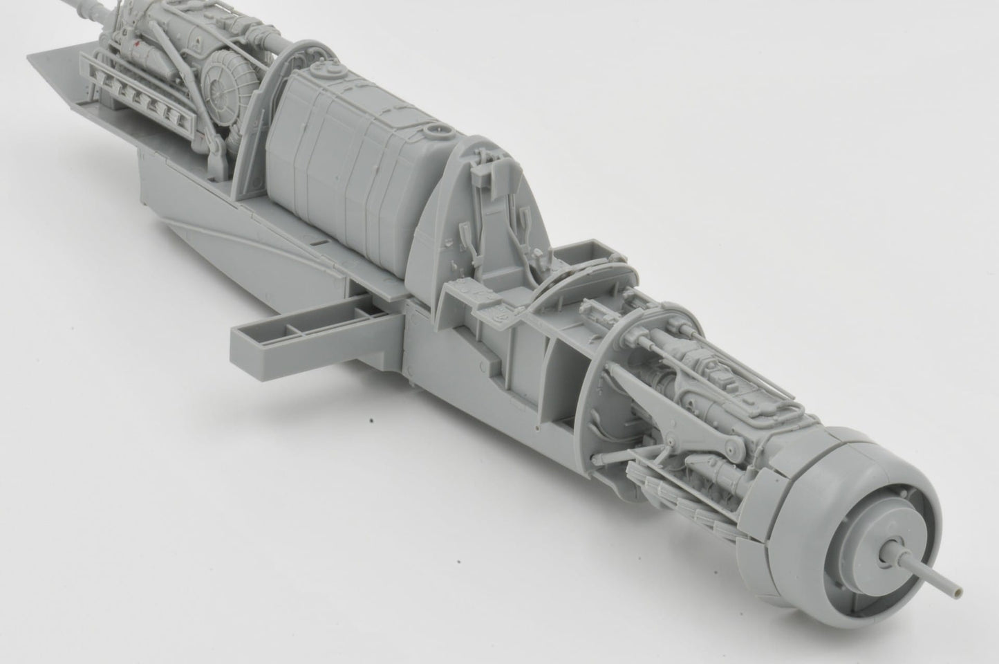 606 - HK Models - 01E008 - Dornier Do 335 A Pfeil - unpainted model