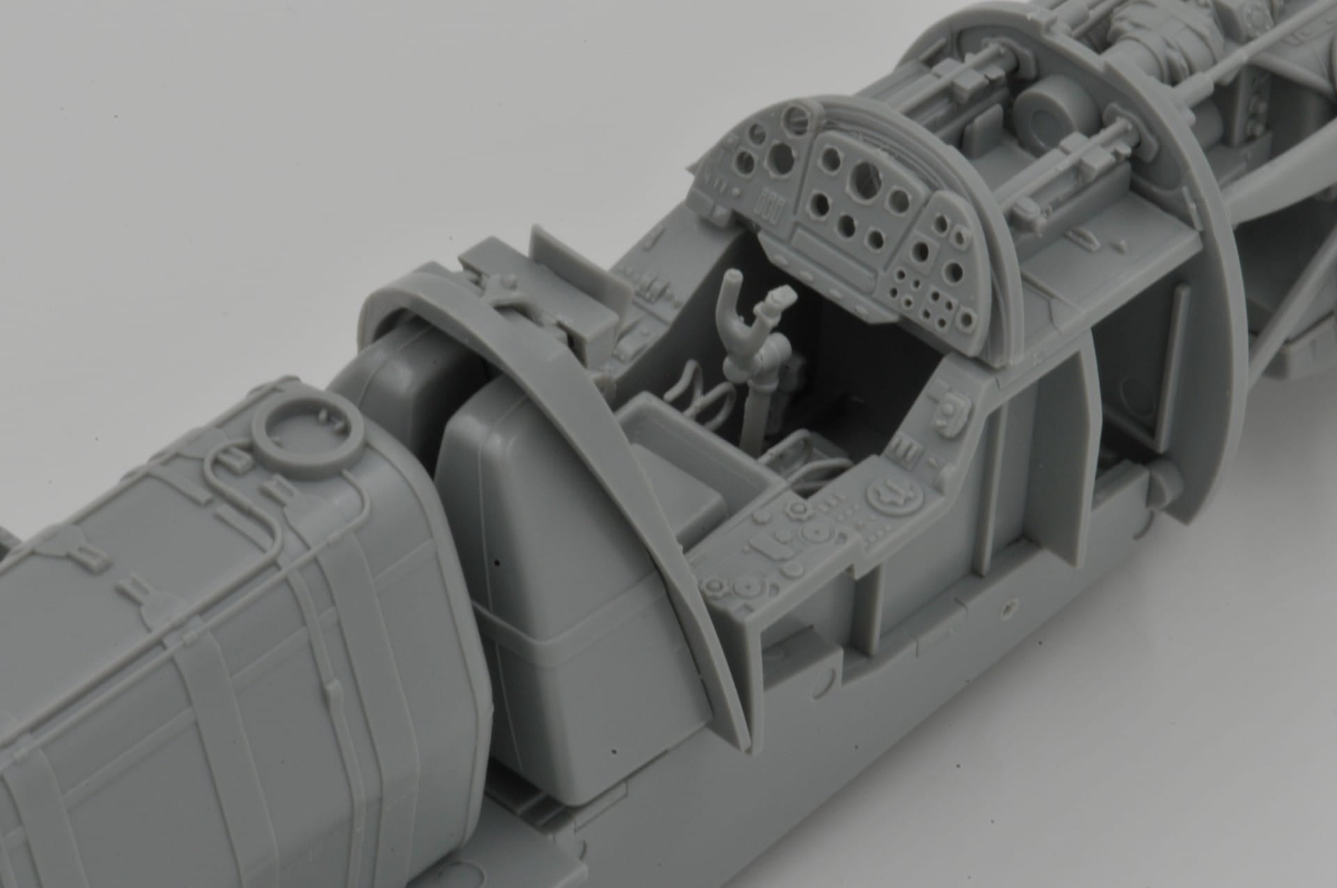 HK Models - 01E008 - Dornier Do 335 A Pfeil - unpainted model