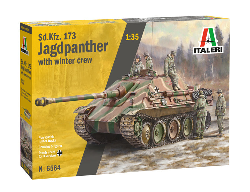 Jagdpanther with Winter Crew