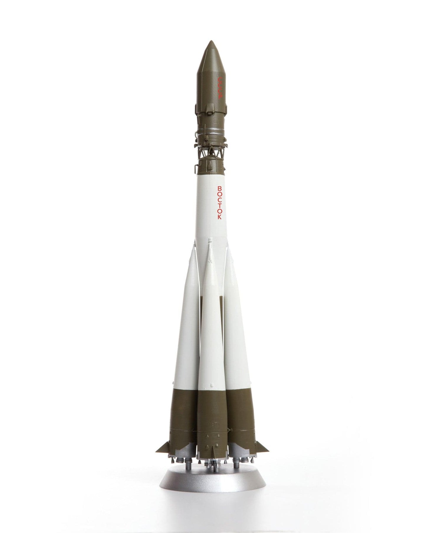 700 - Zvezda - 7501 - Vostok-1 - painted model